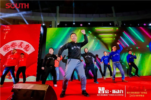 球客岛-专业足球角逐直播实时足球比分数据分析平台